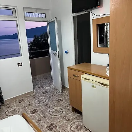 Te Kalaja Feriehus Vlorë